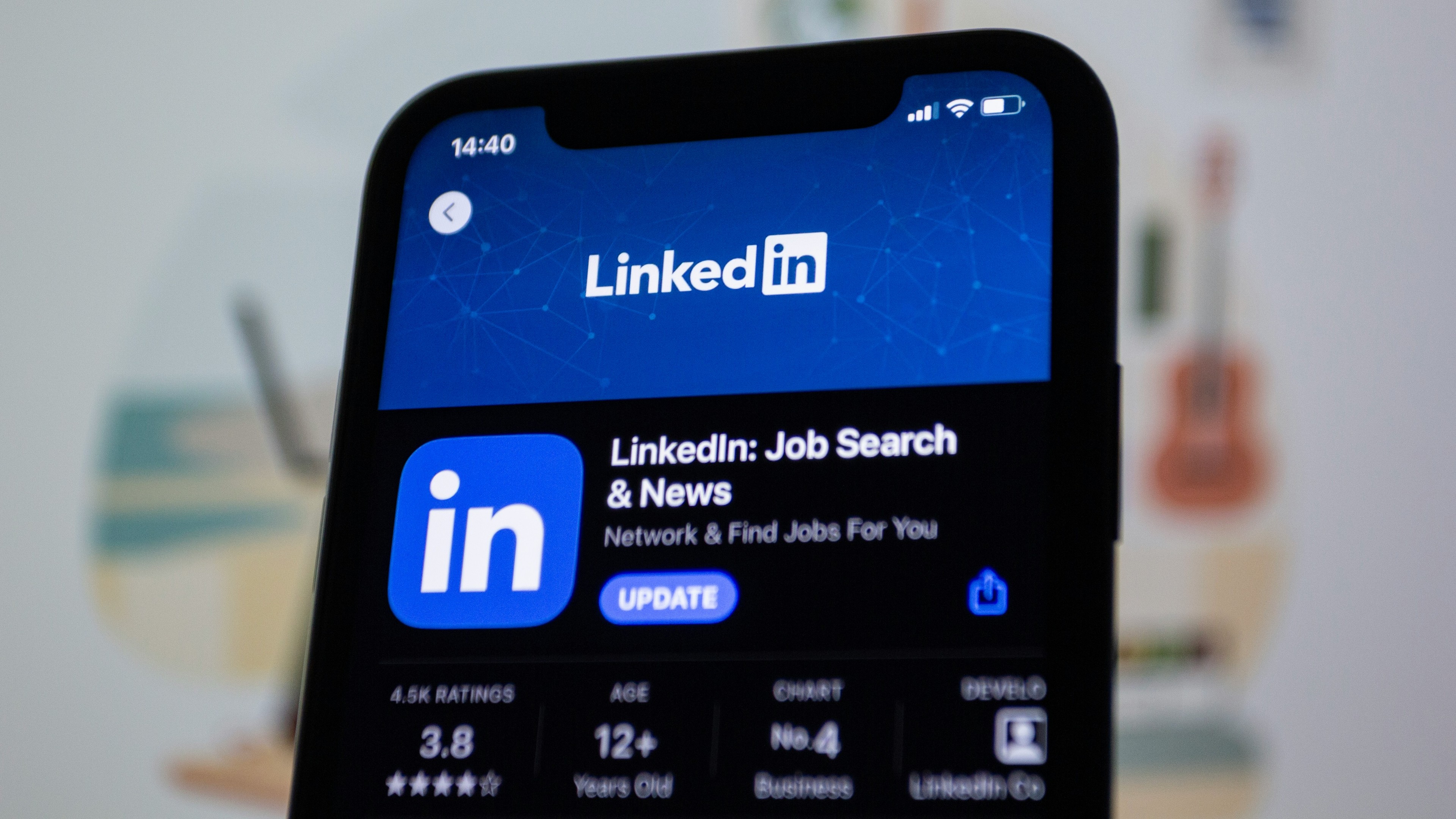 How to Add a Promotion on LinkedIn (Step-by-Step Guide + Troubleshooting + Visibility Explained)