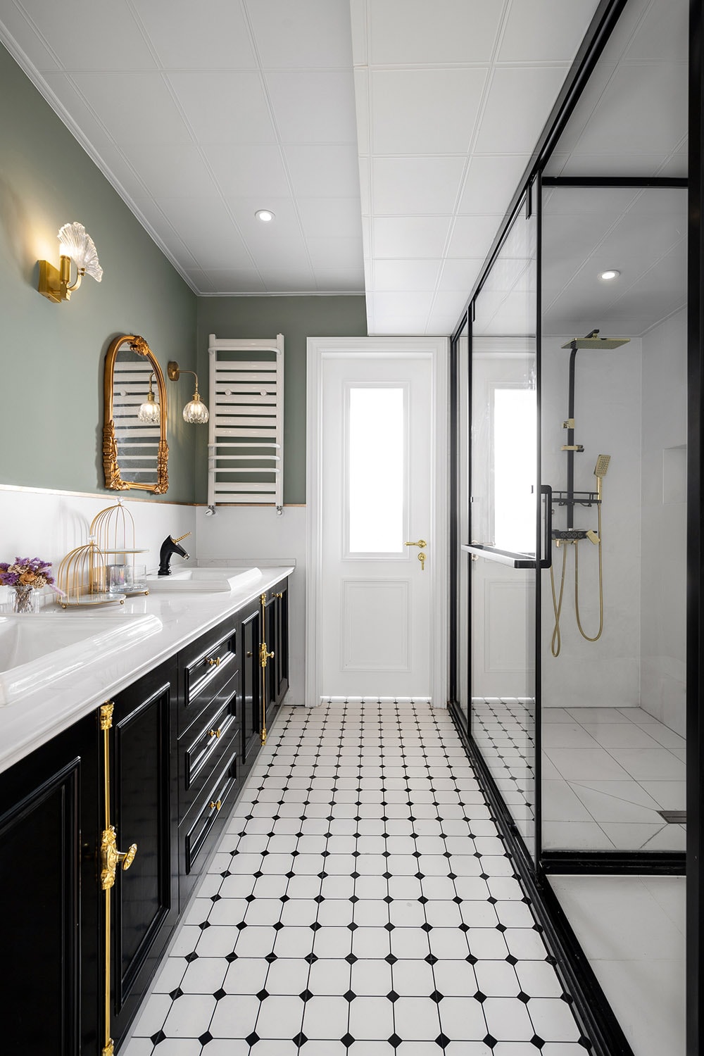 9 Creative Bathroom Tile Ideas to Refresh Your Space