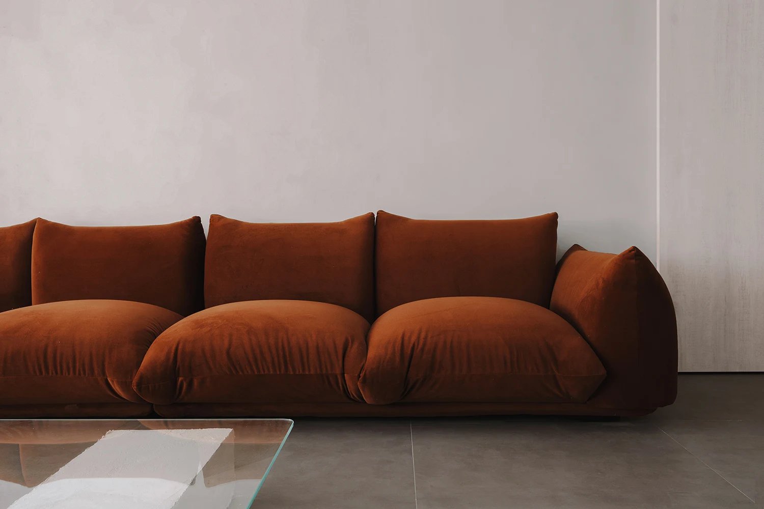 What is a Boneless Couch?