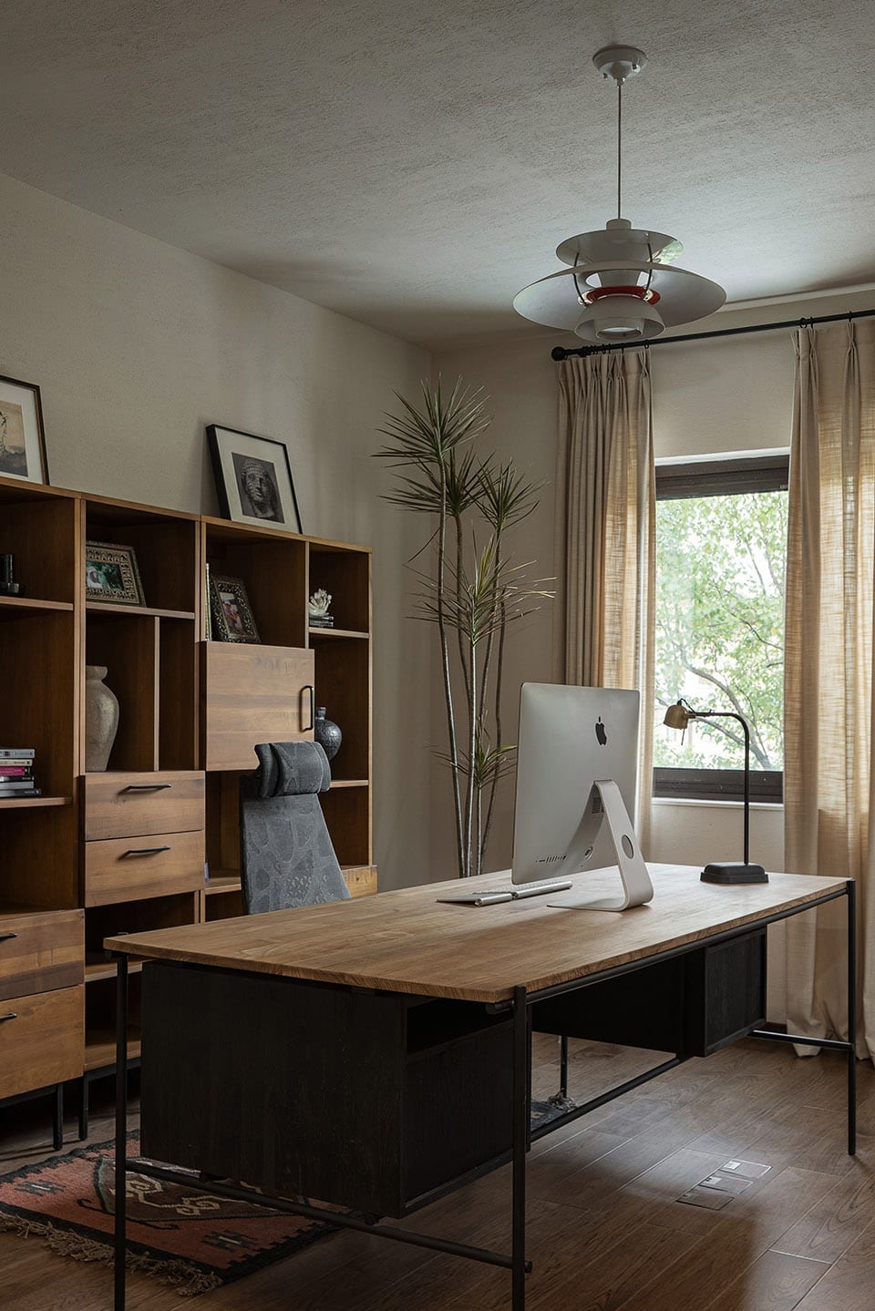 Classic Home Office Transformation: Before and After Design Tips
