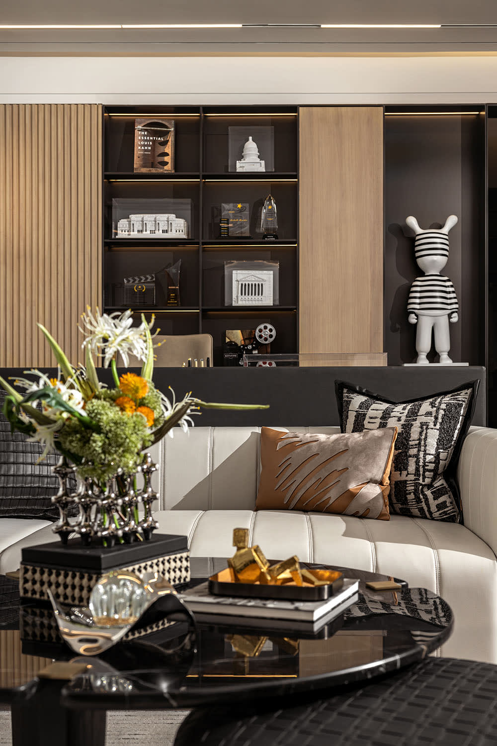 Master Contemporary Design: 7 Key Elements for a Sleek, Modern Home