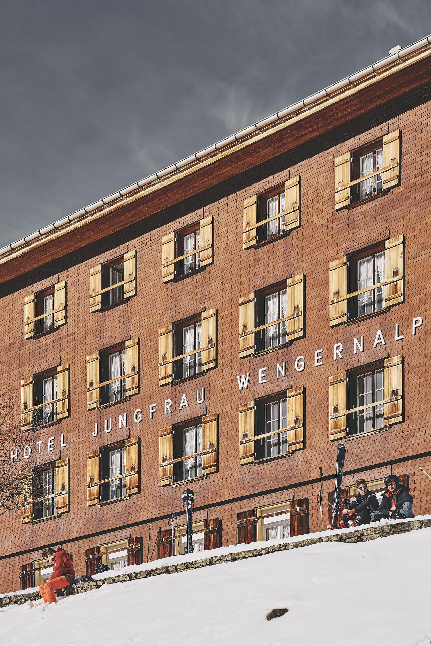 Wengernalp Hotel. Facade. Jonathan Ducrest
