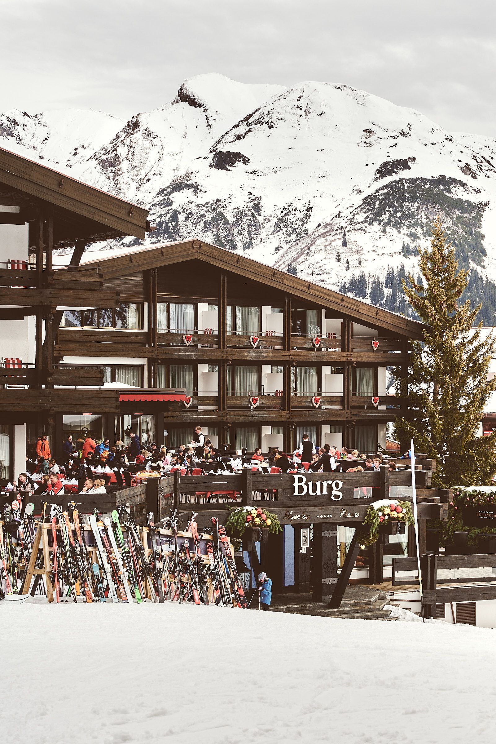 Burg Hotel - Image 1