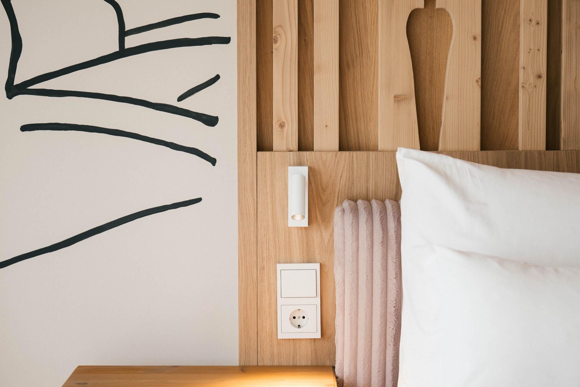 Pachers_Bed Light