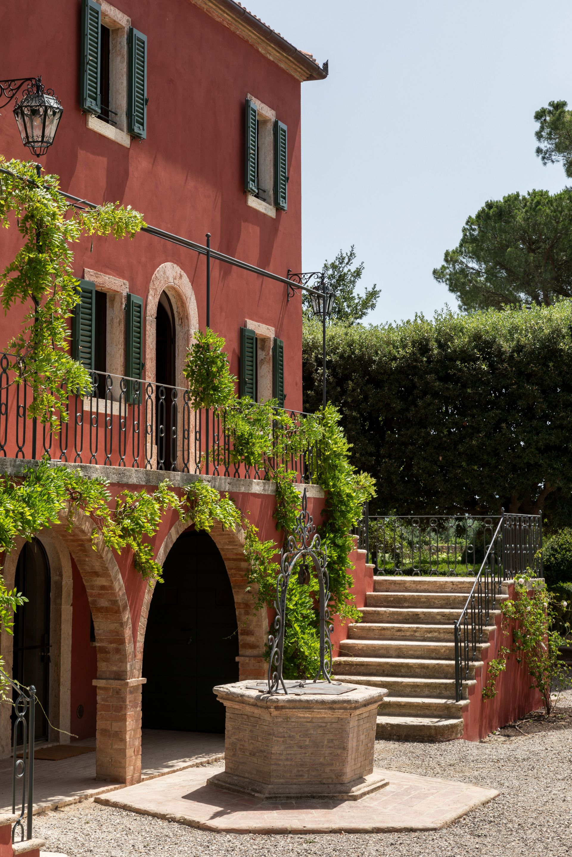 Casa Newton entrance