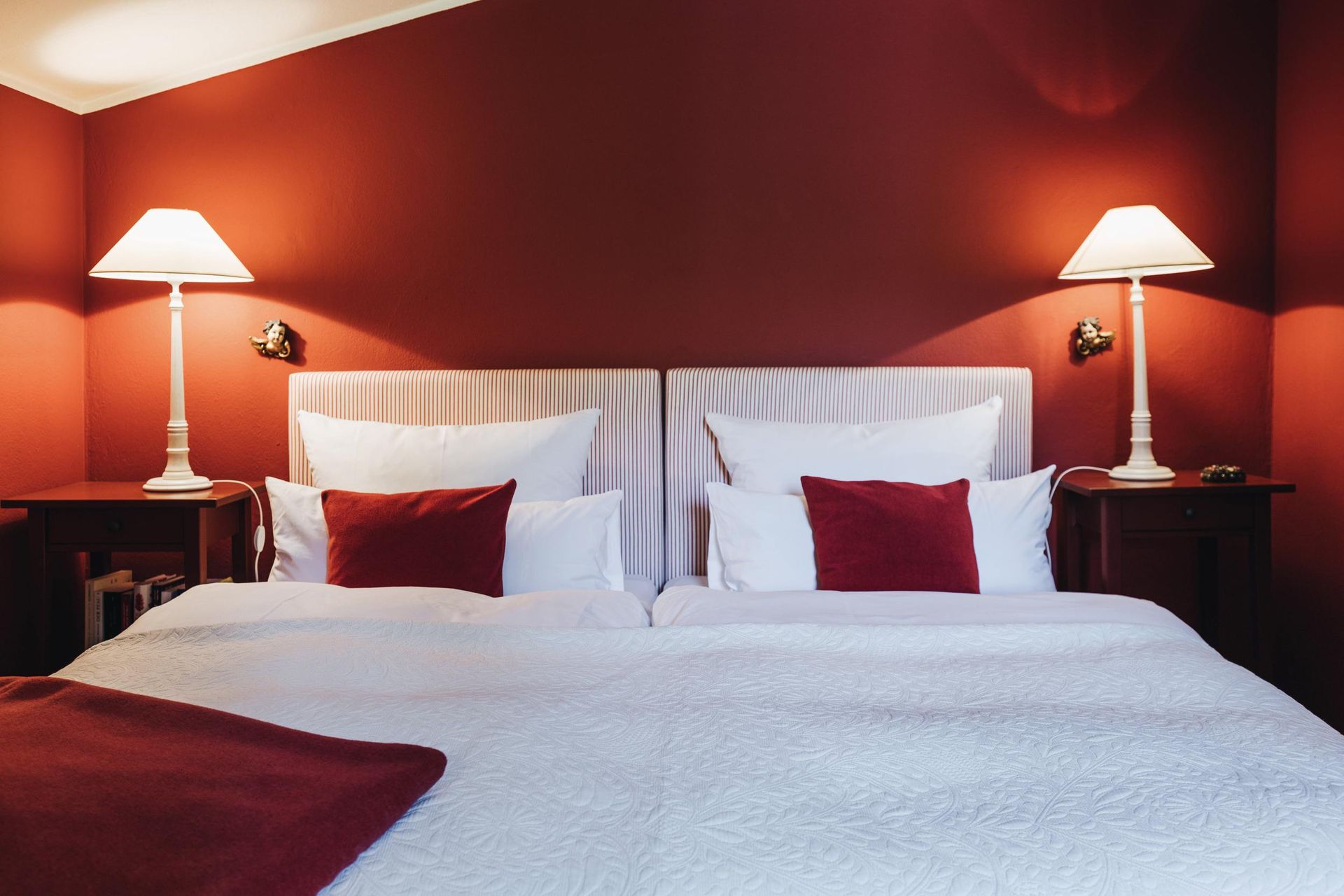 Chalet Michaelis red bedroom