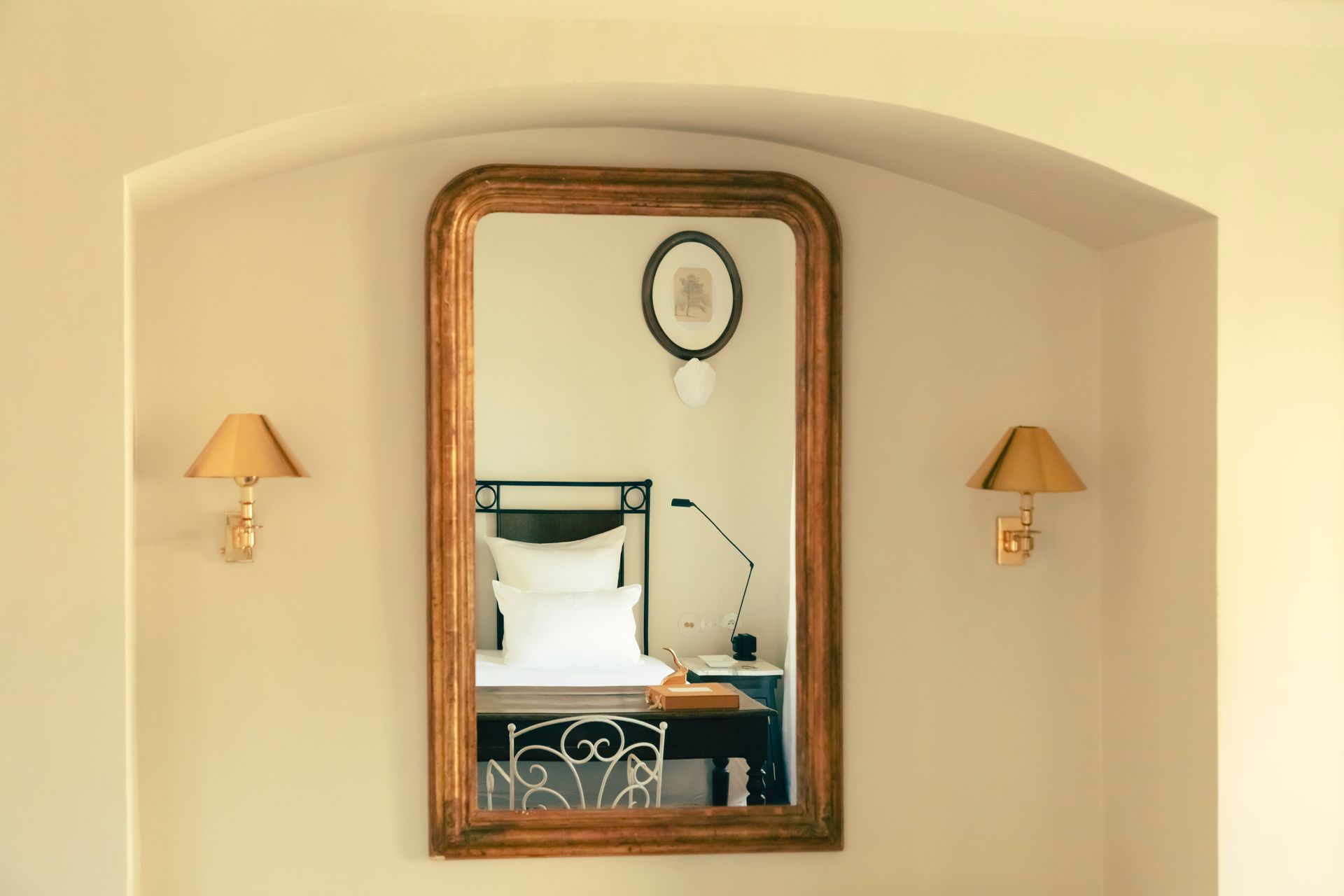 La Ponche bedroom in mirror