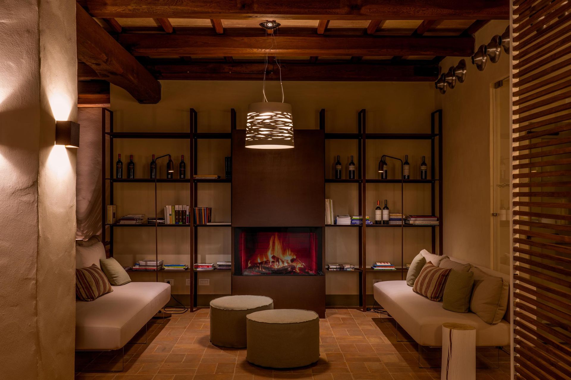 Filodivino_Lounge Interior