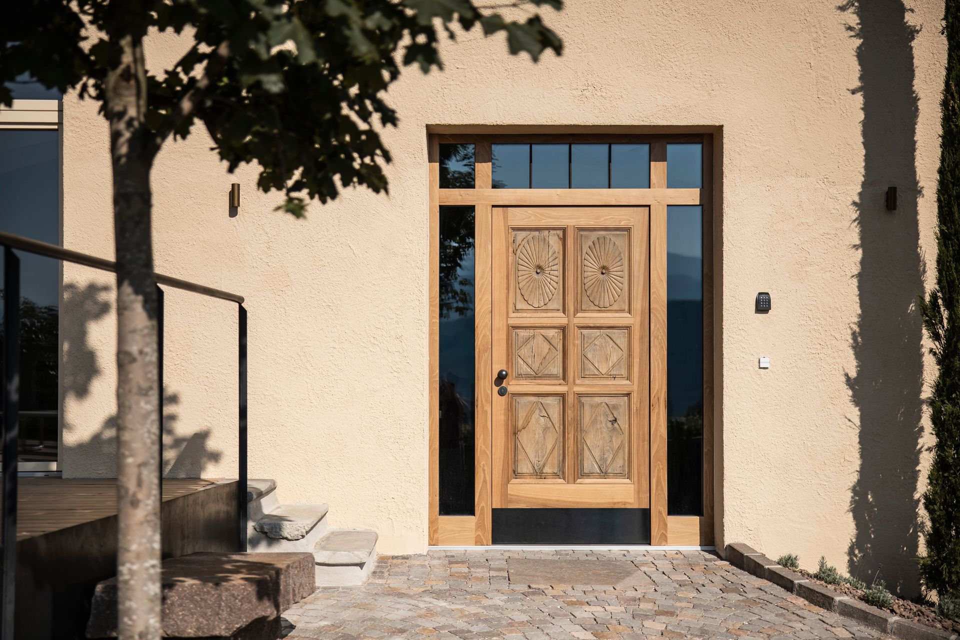 Essa Suites - Image 1