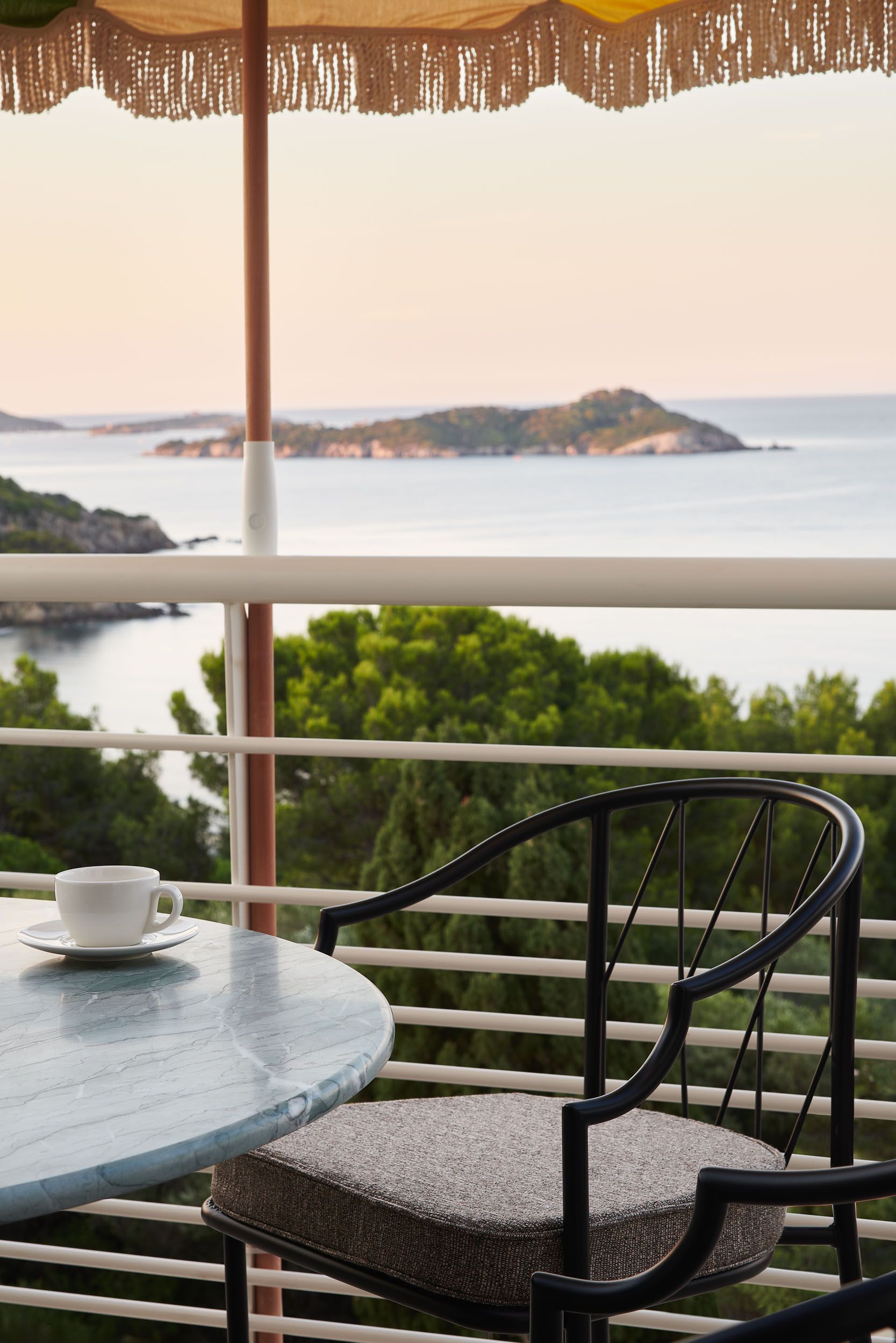 Hotel Le Provençal - Image 1