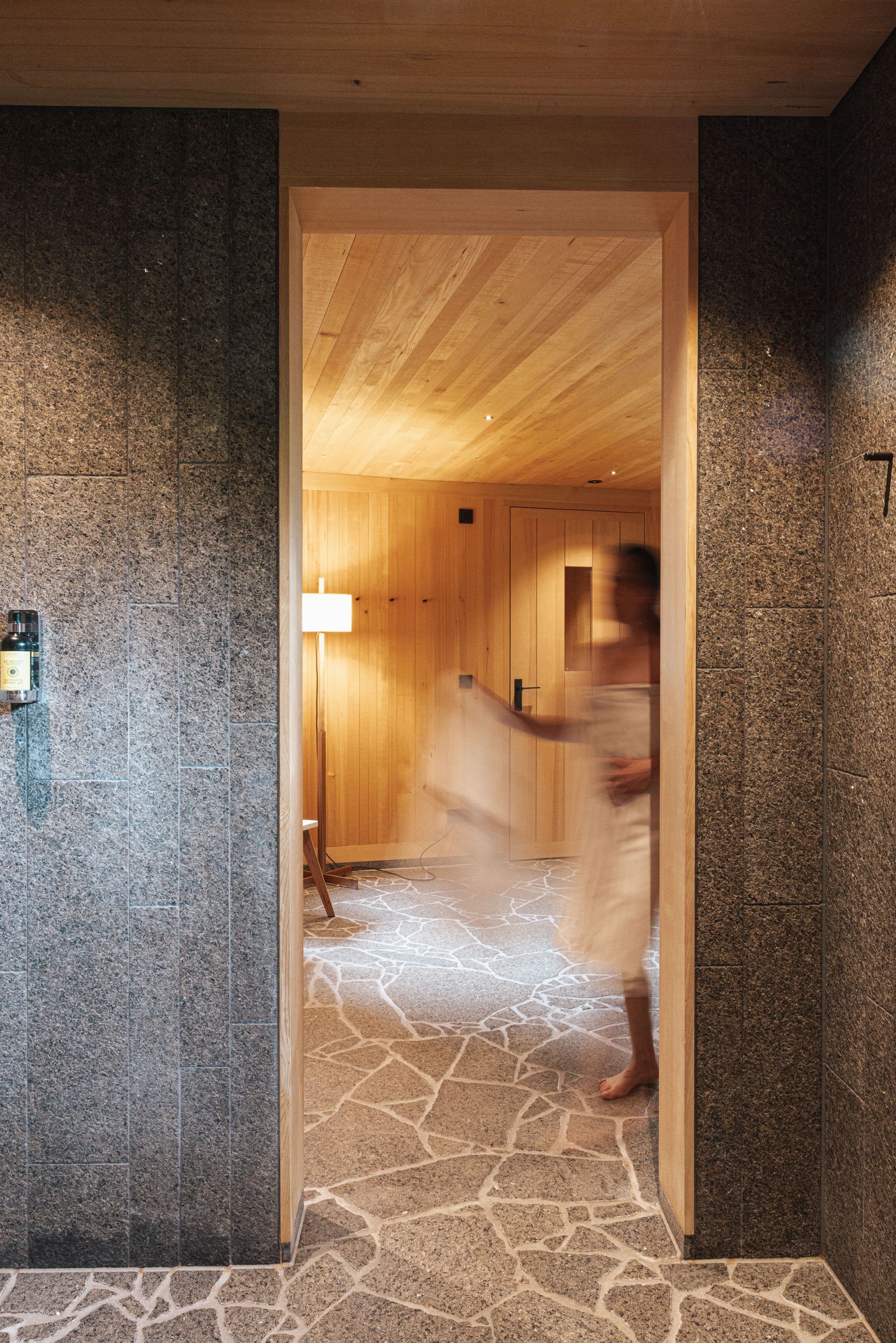 Hotel und Restaurant Krone - Image 1