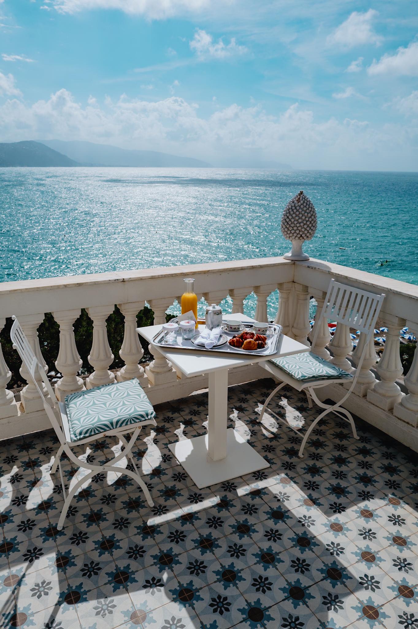Grand Hotel Miramare beakfast on the terrace
