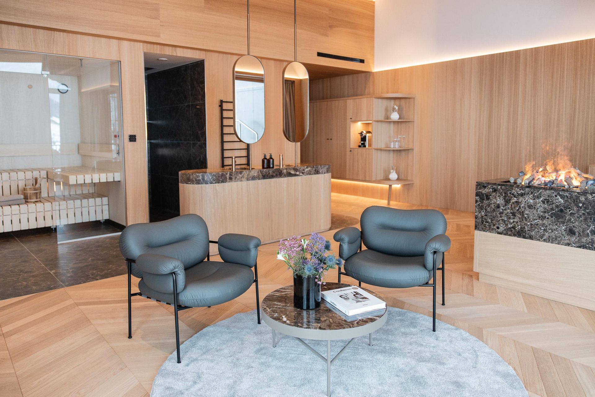 Nesslerhof Suite sehnsucht with lounge chairs