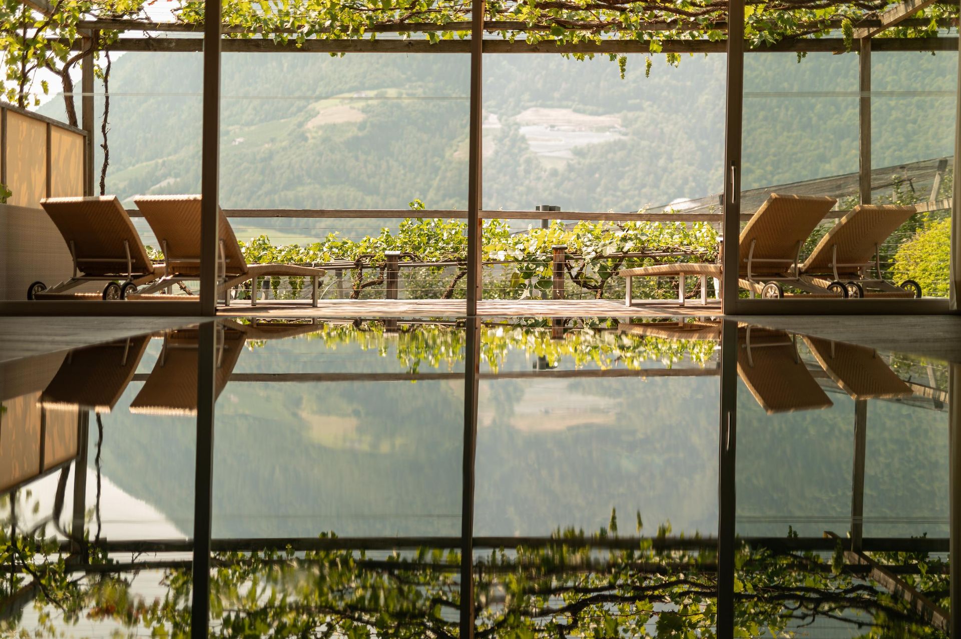 Pergola Residence_Patrick Schwienbacher_Indoor Pool with Mountain View