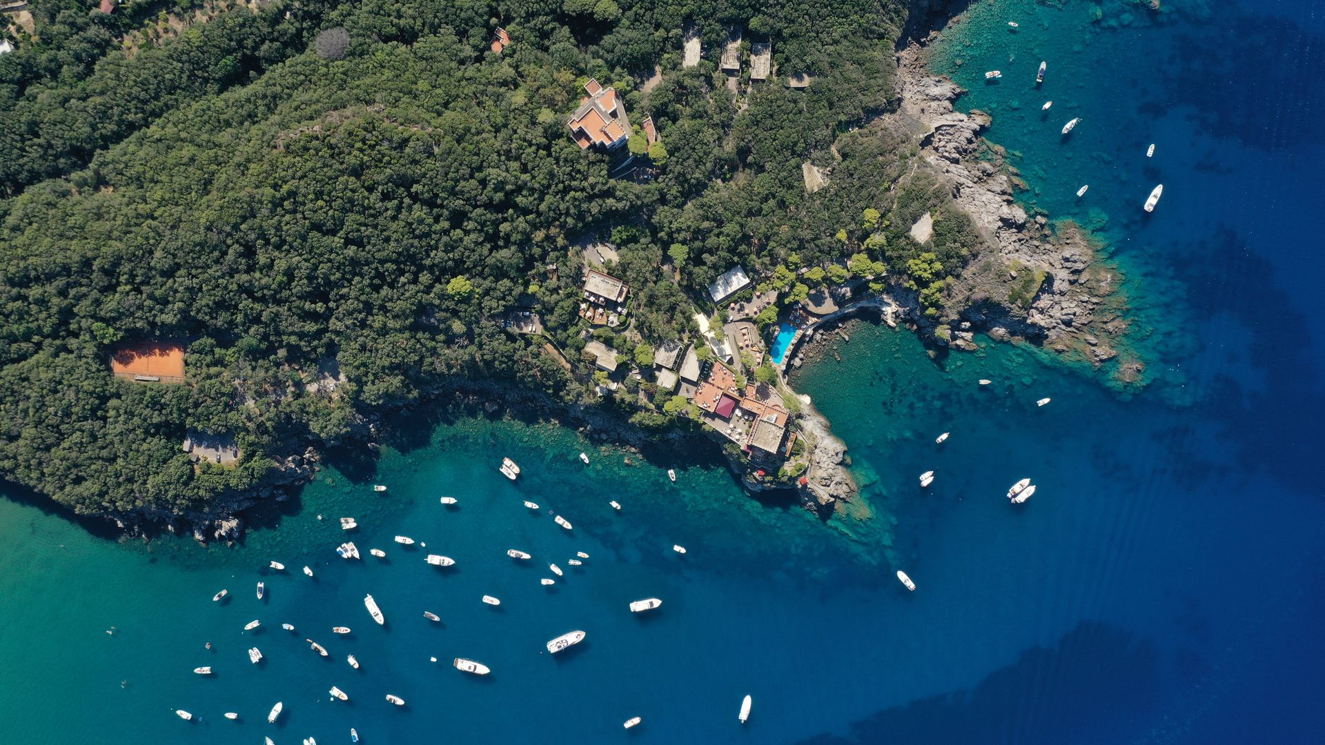 mezzatorre-hotel-and-thermal-spa-airview-on-the-hotel-and-beach