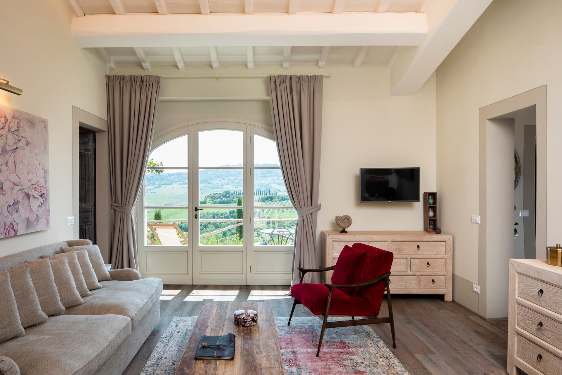 lupaia-living-room-interior