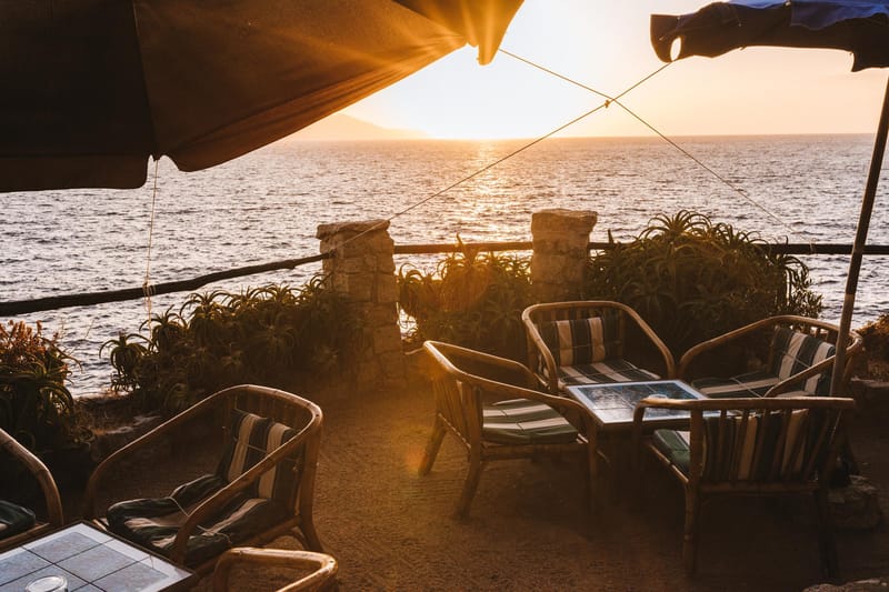 Pardini's Hermitage_seaside terrace horizontal