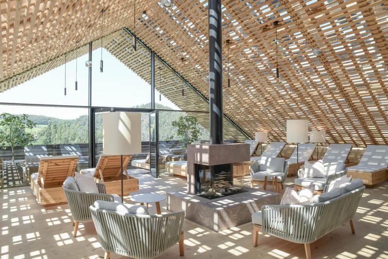 Hotel Lamm Spa with Sky Terrace