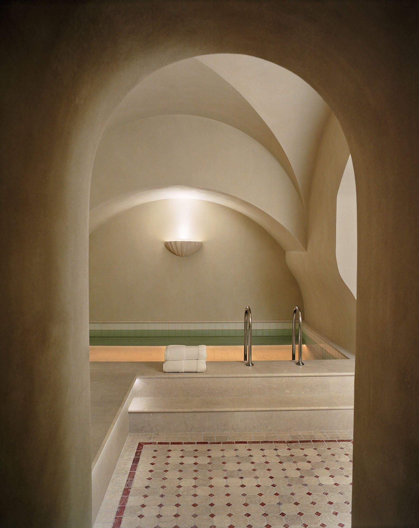 Chateau Voltaire_23
