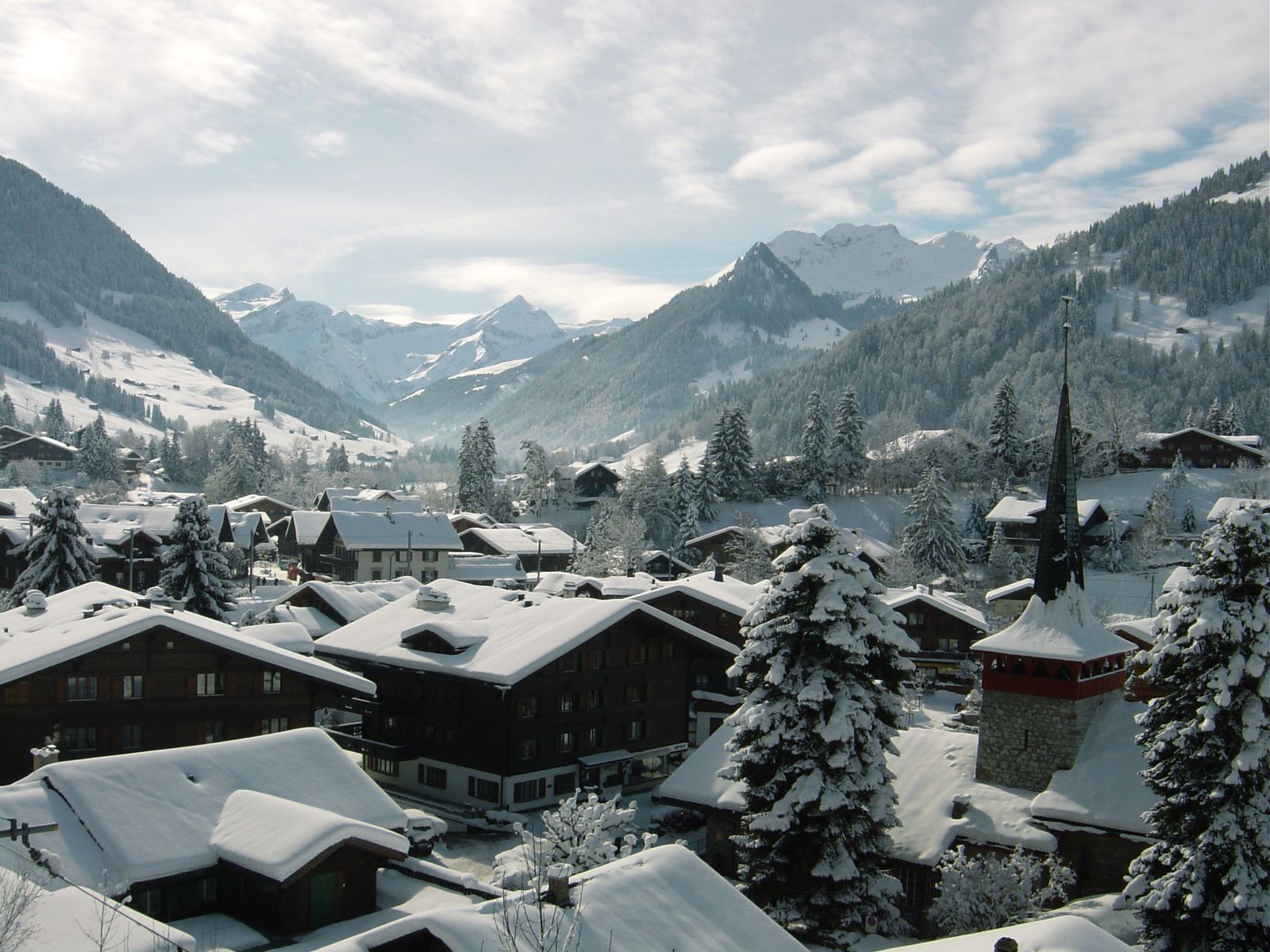 How to Spend the Perfect Winter Week at Our Chalets
