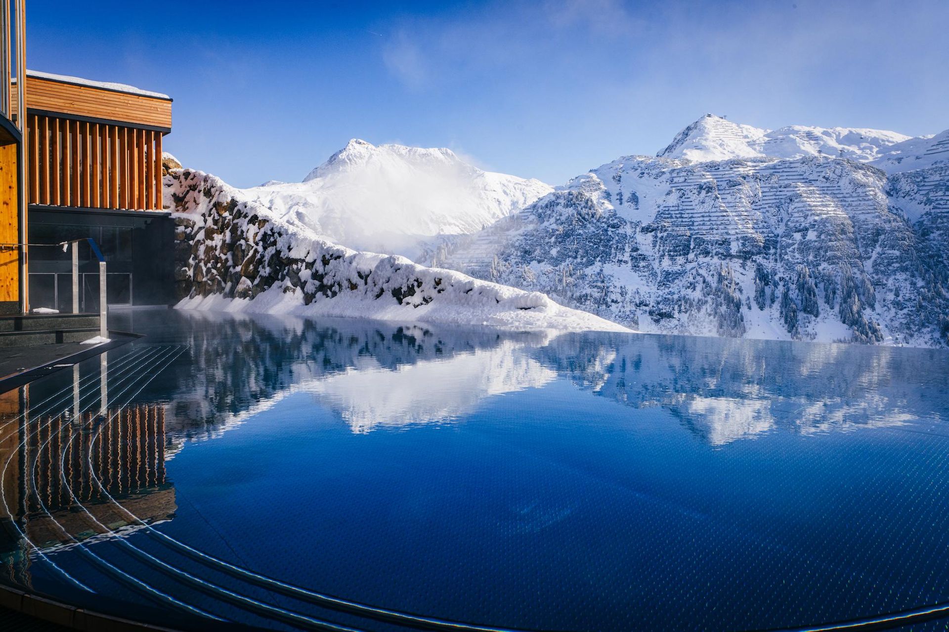 Goldener Berg Oberlech_Outdoor pool_2025
