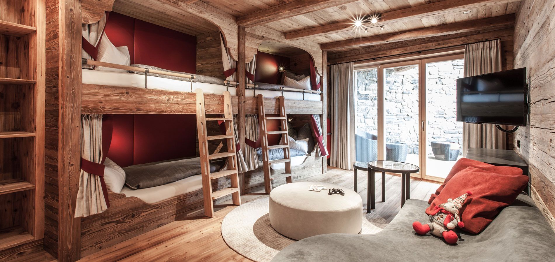 Hahnenkamm Lodge - Image 4
