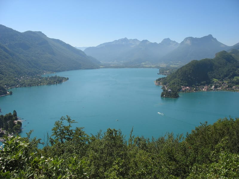 A Guide to Lac d’Annecy, Summer’s Hottest Lake