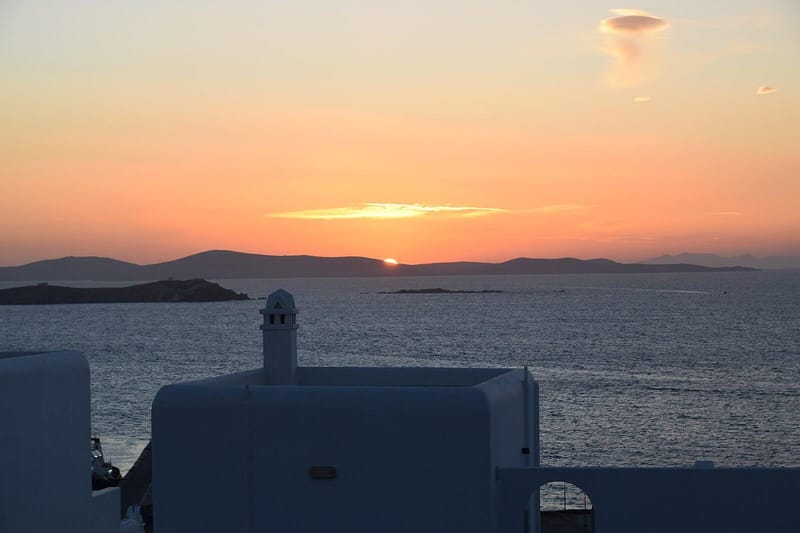 The 84 Rooms Guide To Mykonos