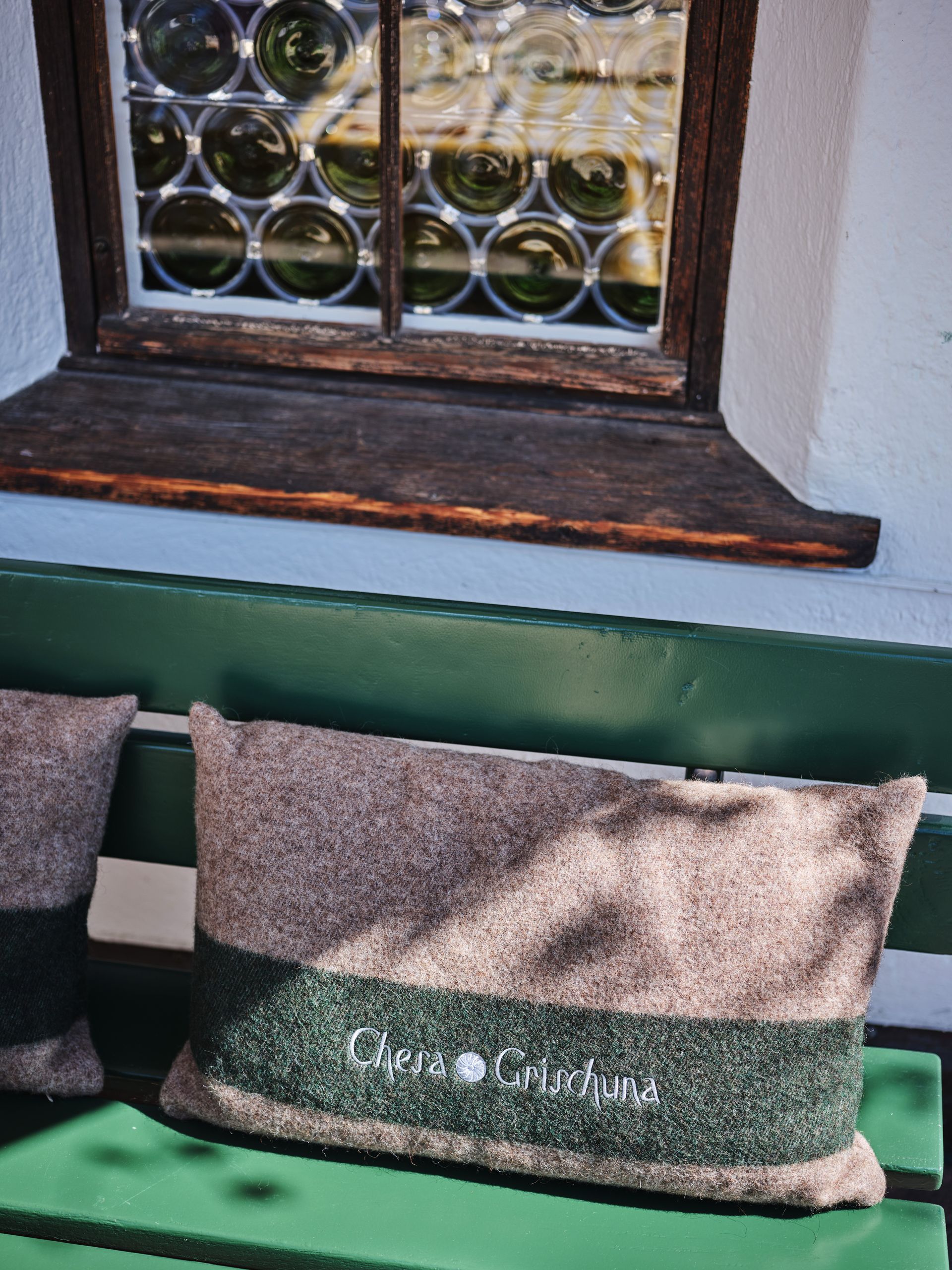 Chesa Grischuna terrace details