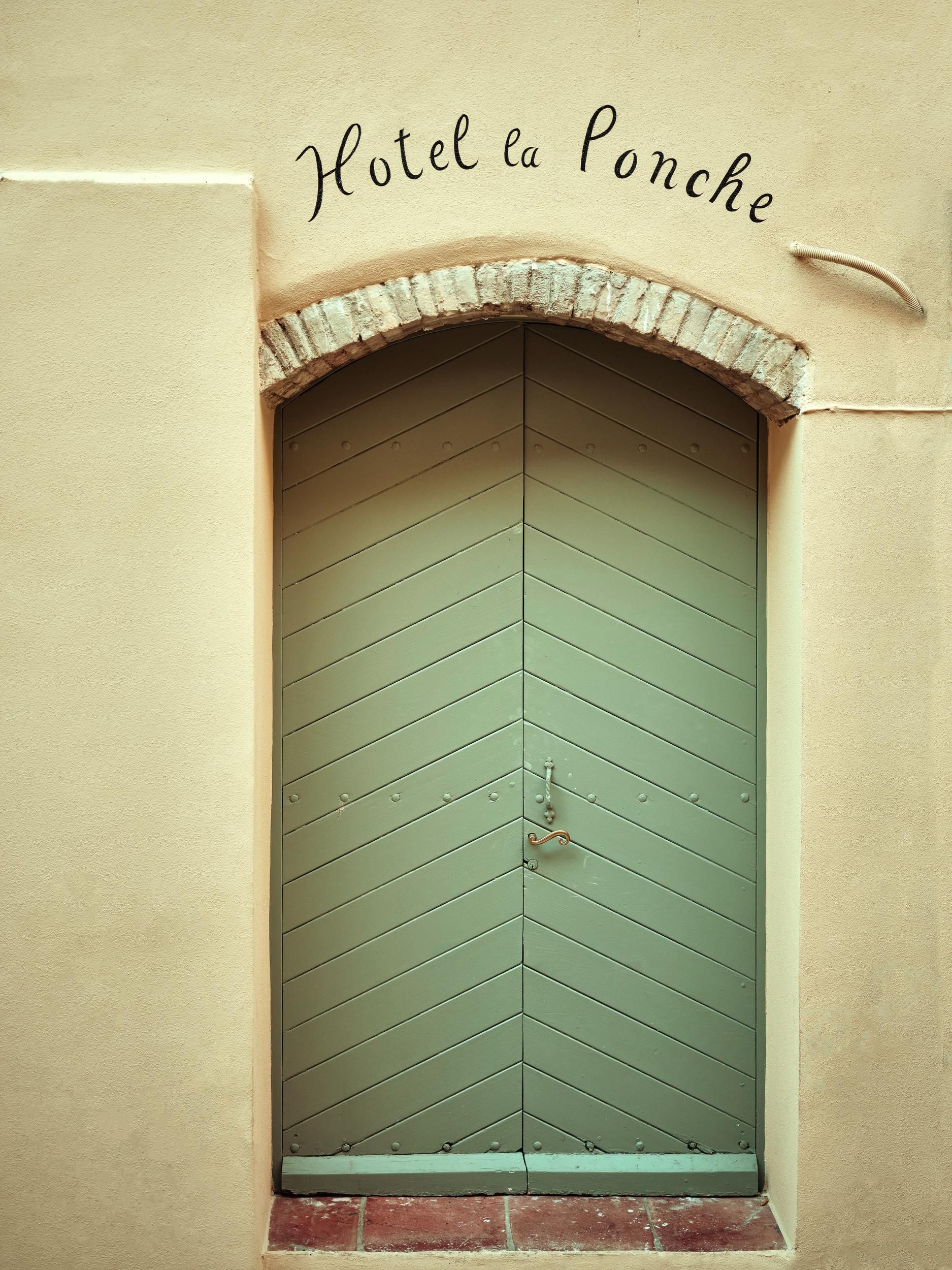 La Ponche entrance
