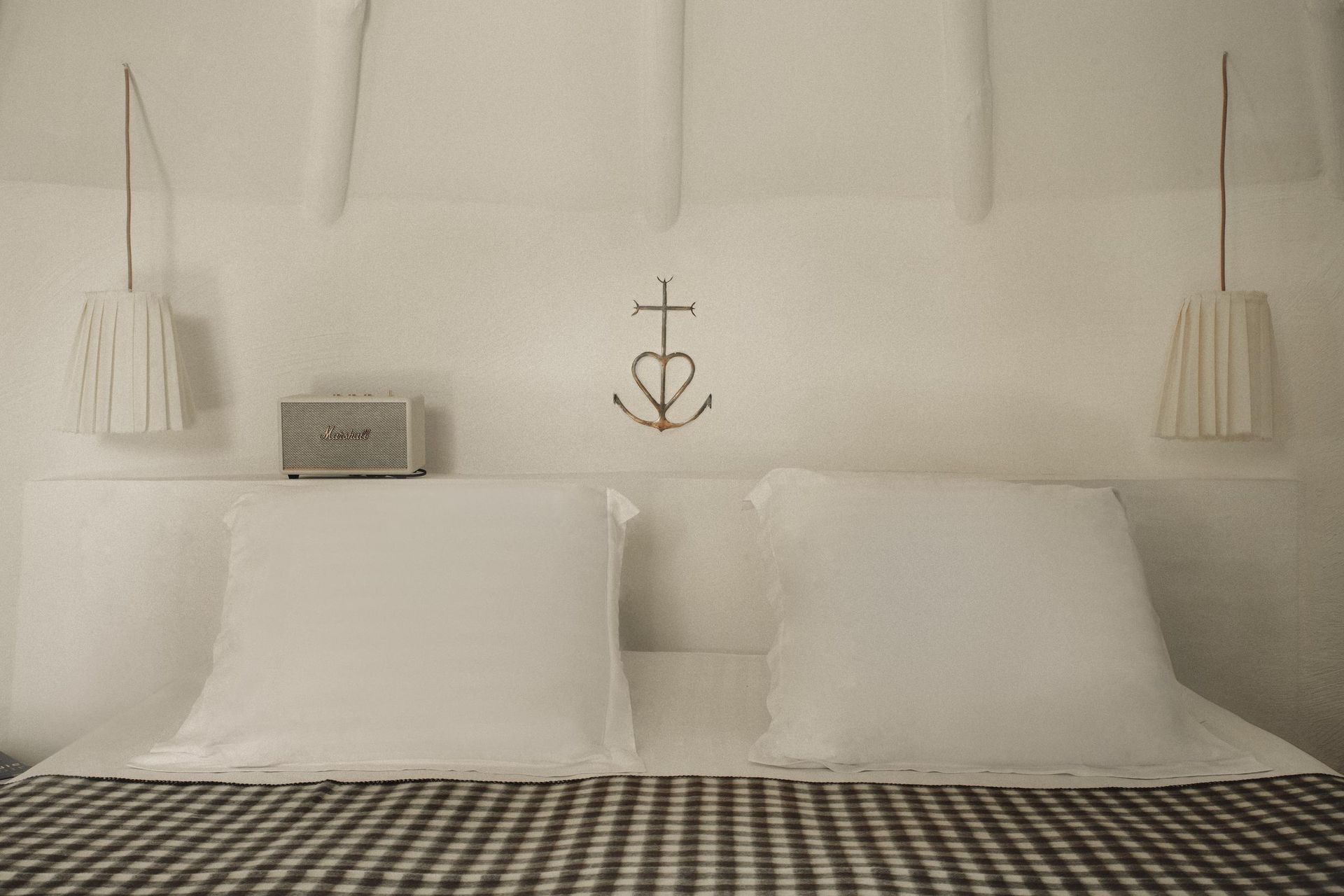 Les Bains Gardians double bed