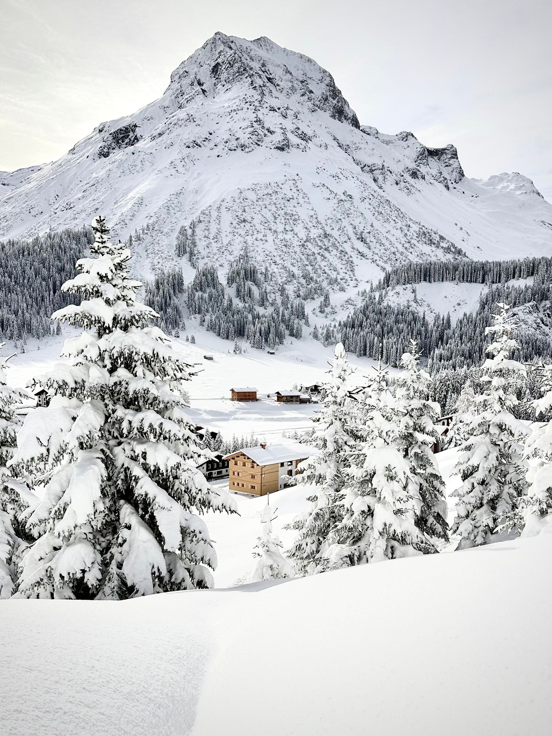 Sonnenhof winter airview