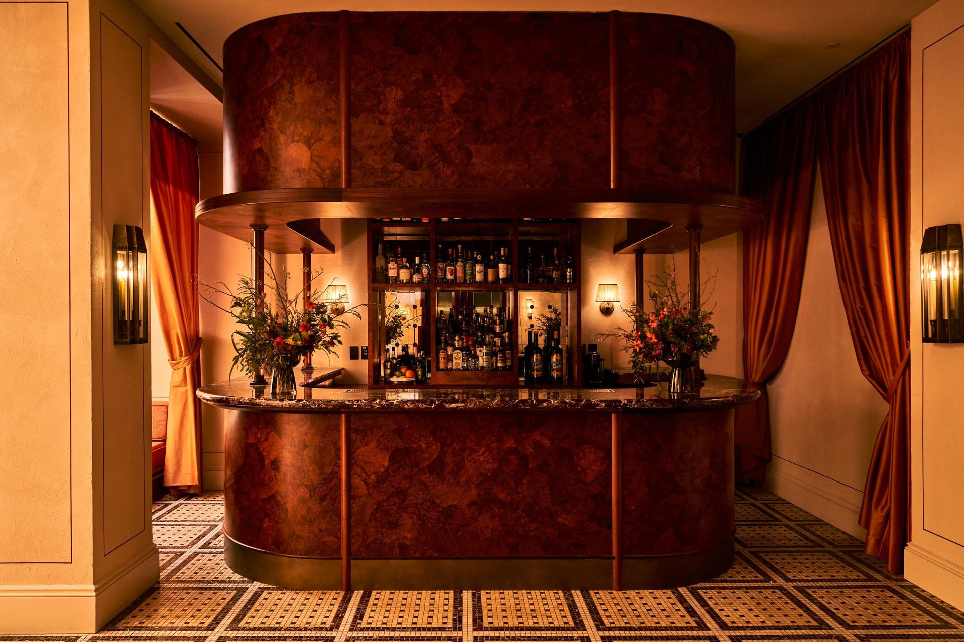 The Twenty Two New York City, bar