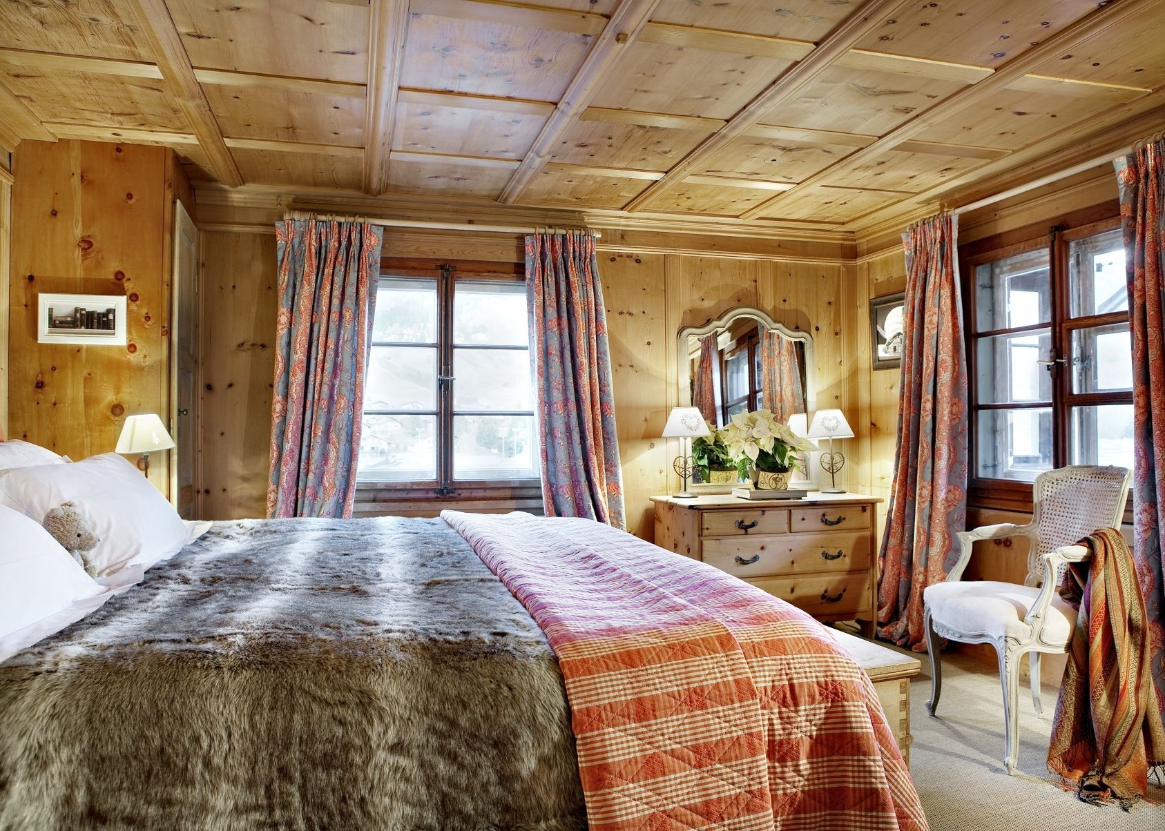Chalet Bear