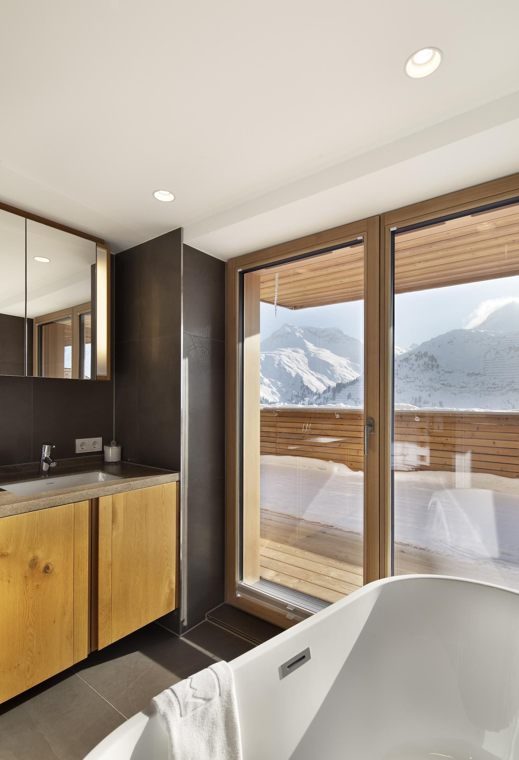 Goldener Berg new bathtub view