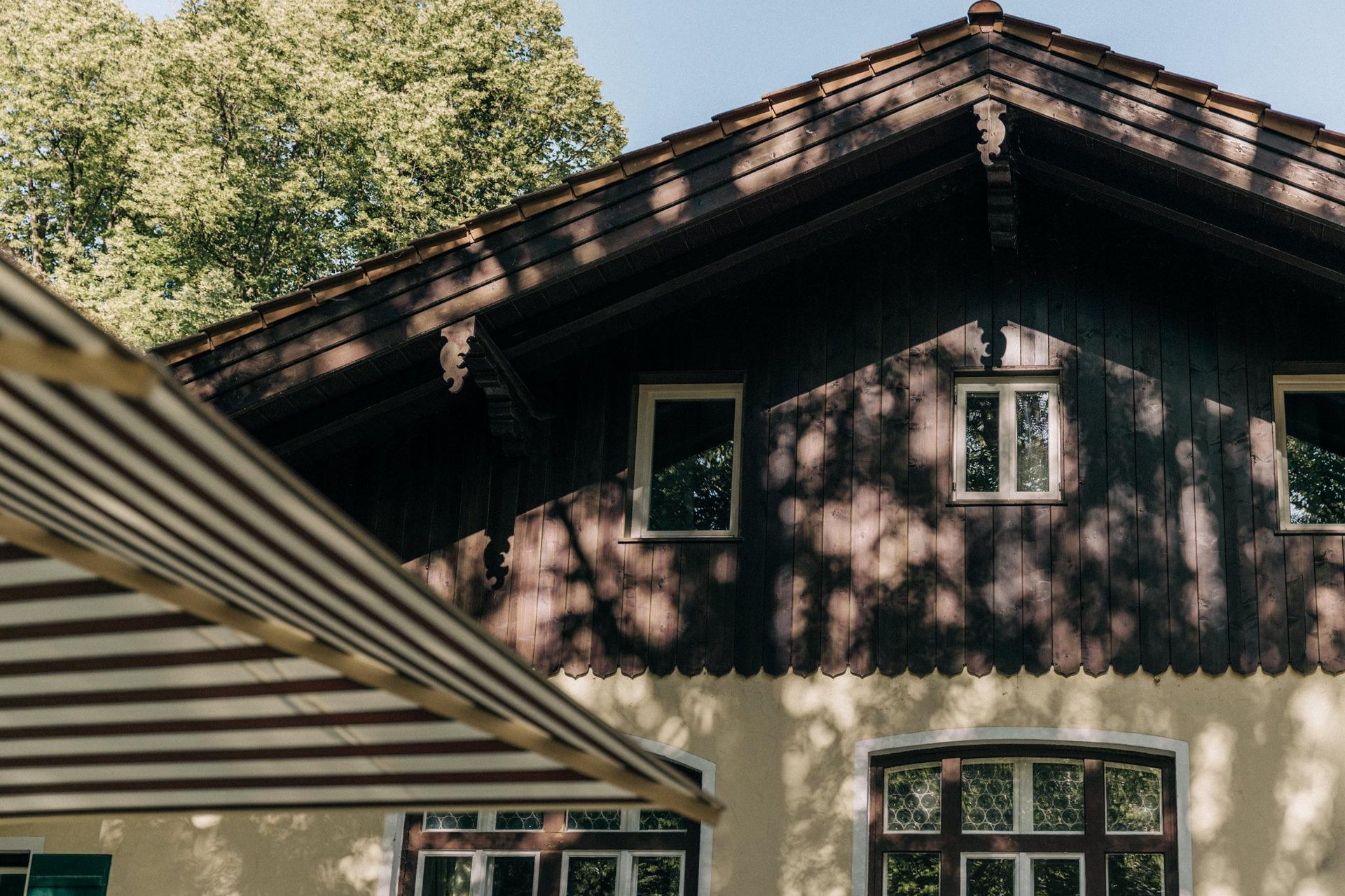 Blyb roof