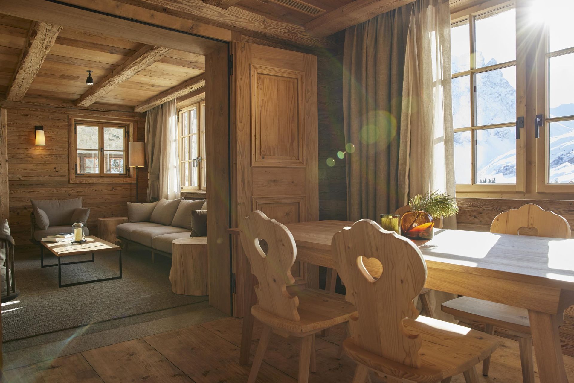 Berghuus Radons_Lounge with seating corner
