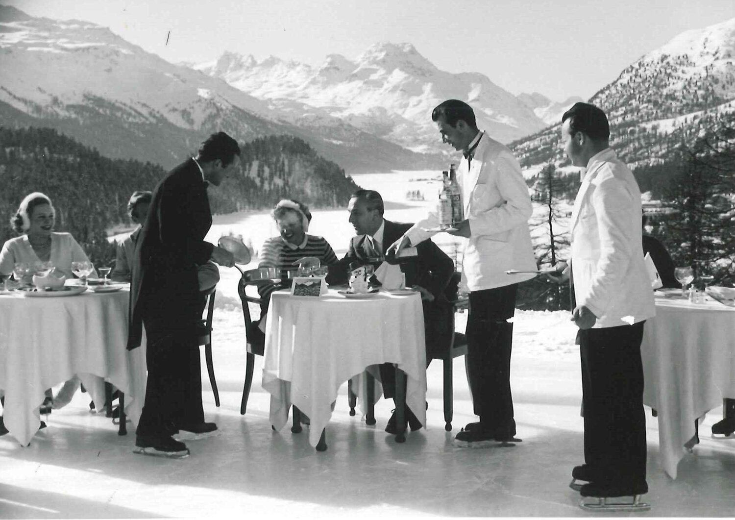 The Best Mountain Restaurants To Visit In The Alps This Season