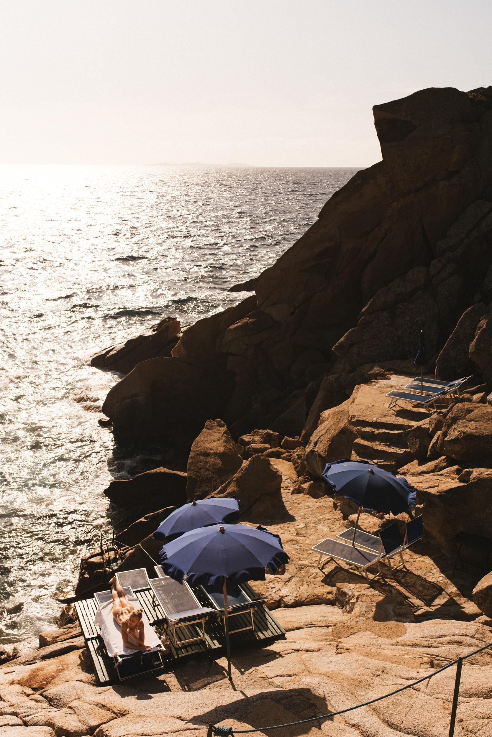 Pardini's Hermitage_seaside. Marlies on sunbed_2