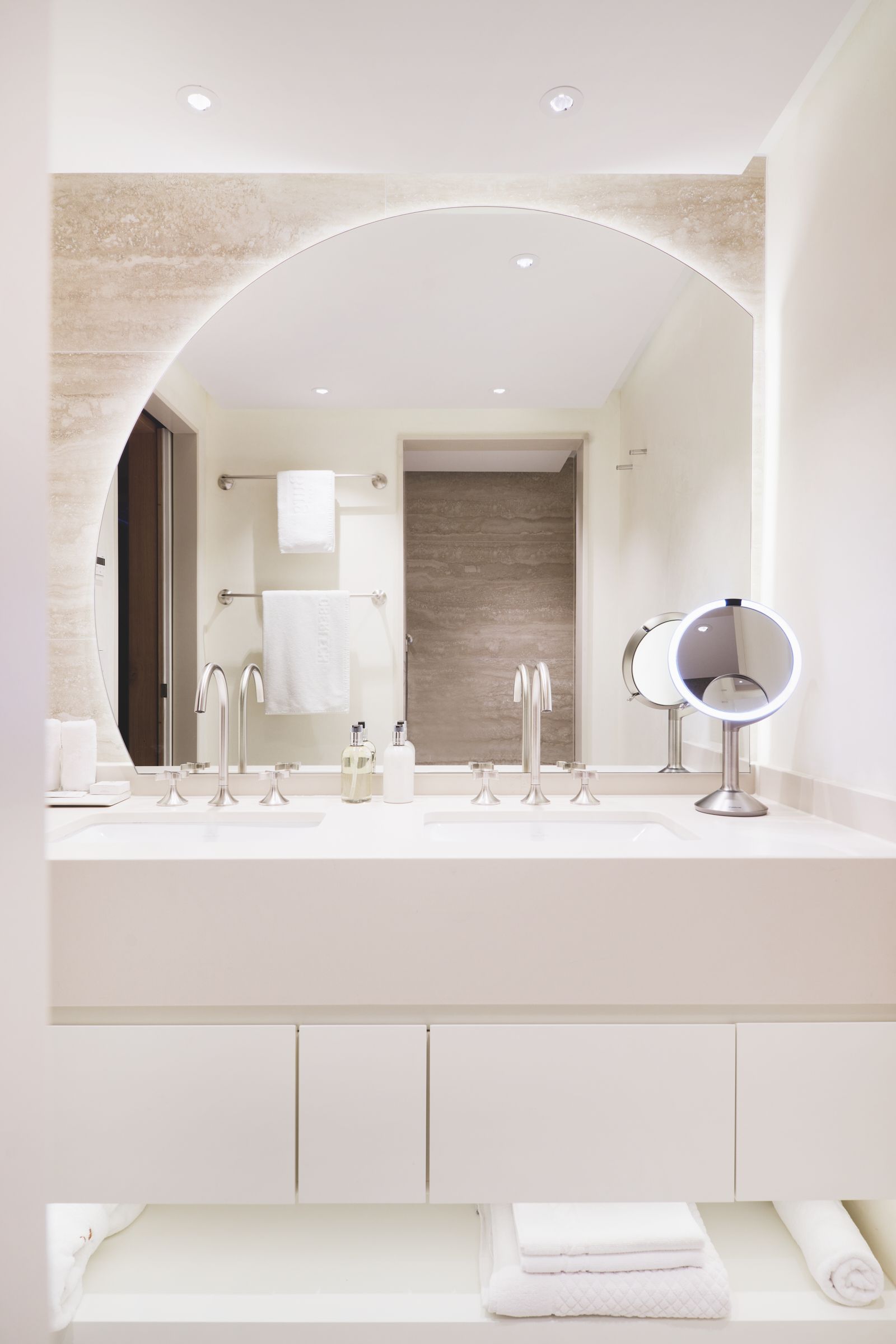 Burg Hotel - Image 3