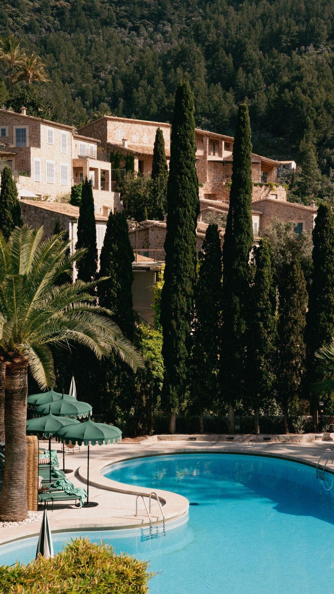 Belmond La Residenica_New Poolside_close up