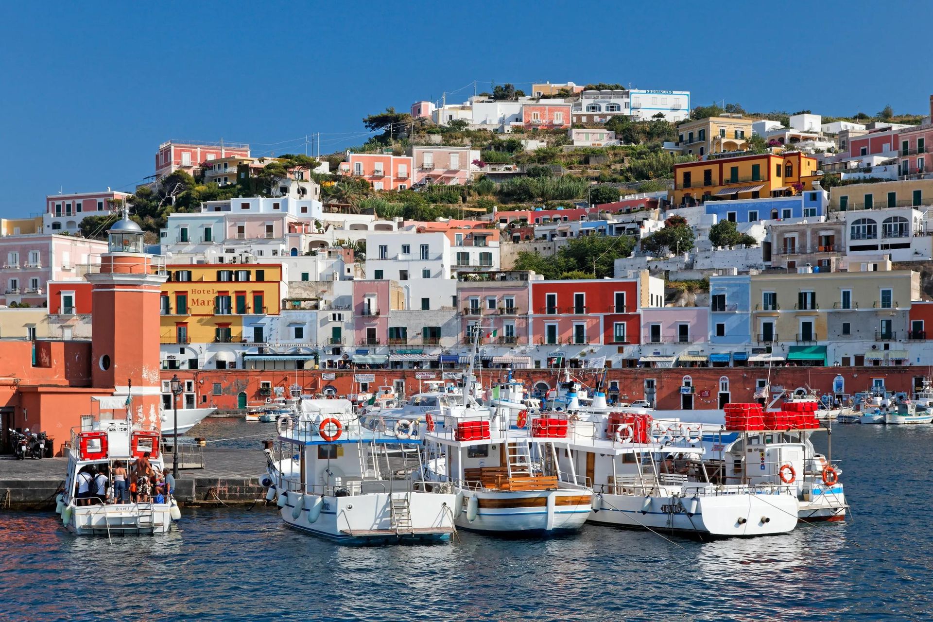 A Guide To The Italian Island Of Ponza