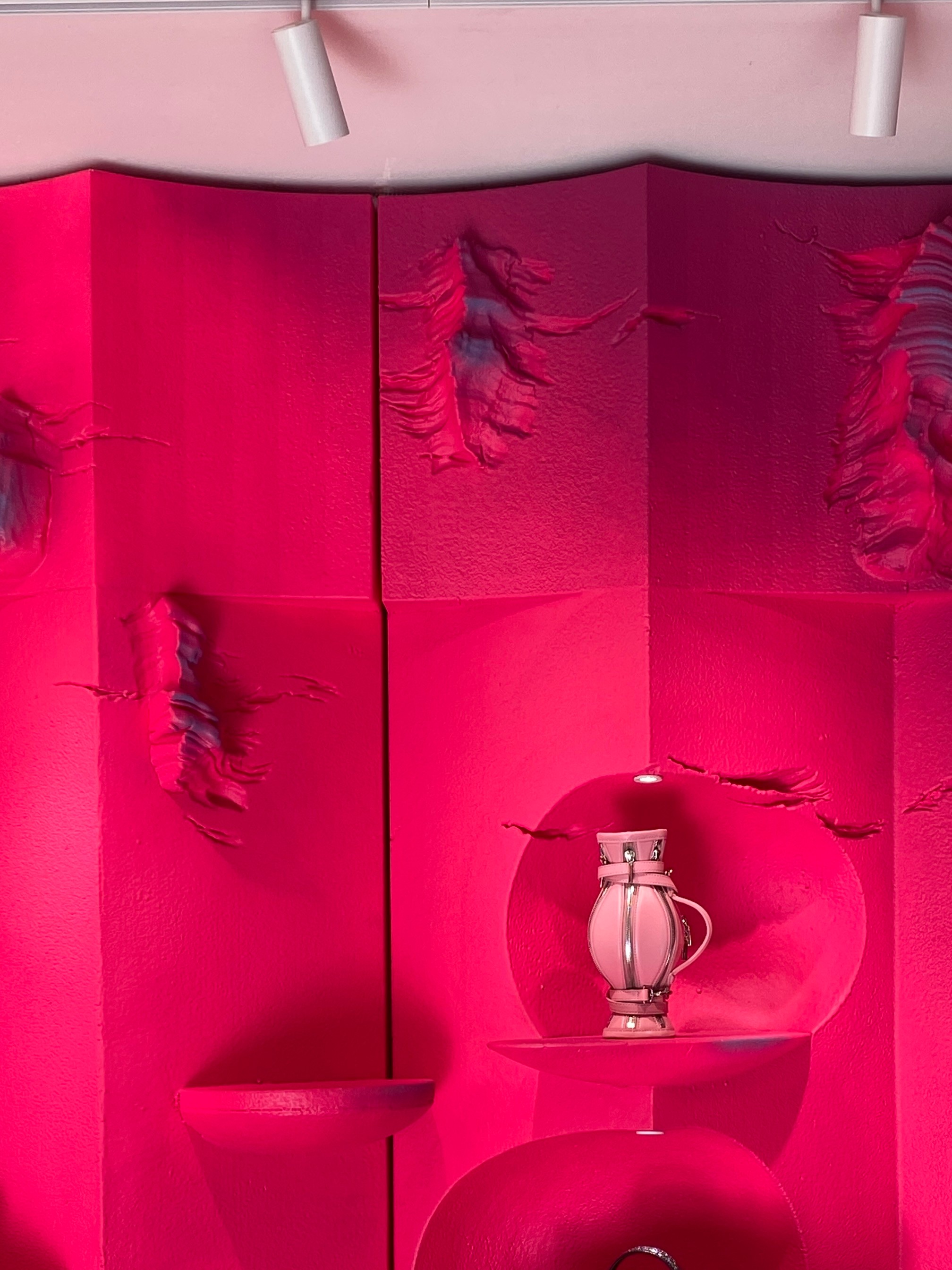 Andersson bell Seoul by Atelier KHJ