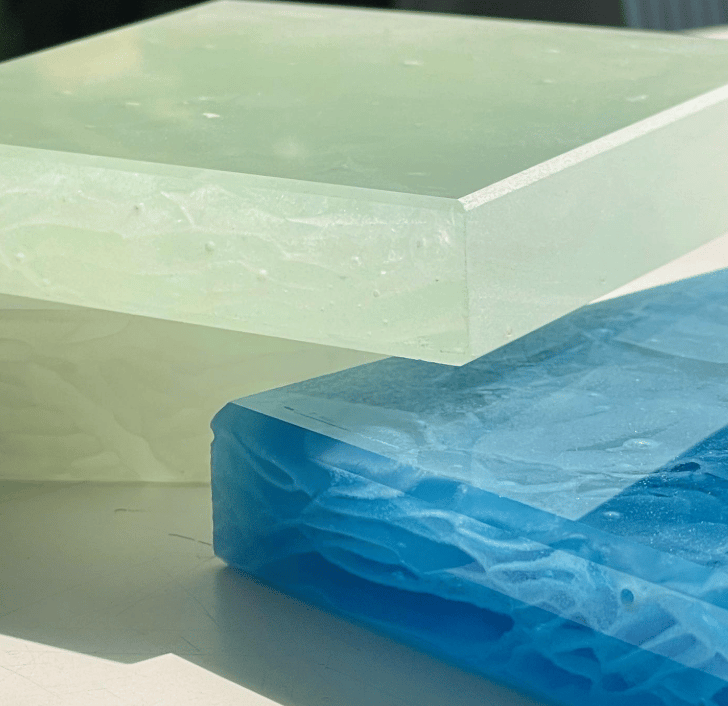 빛이 투과되는 게 참 예쁘다