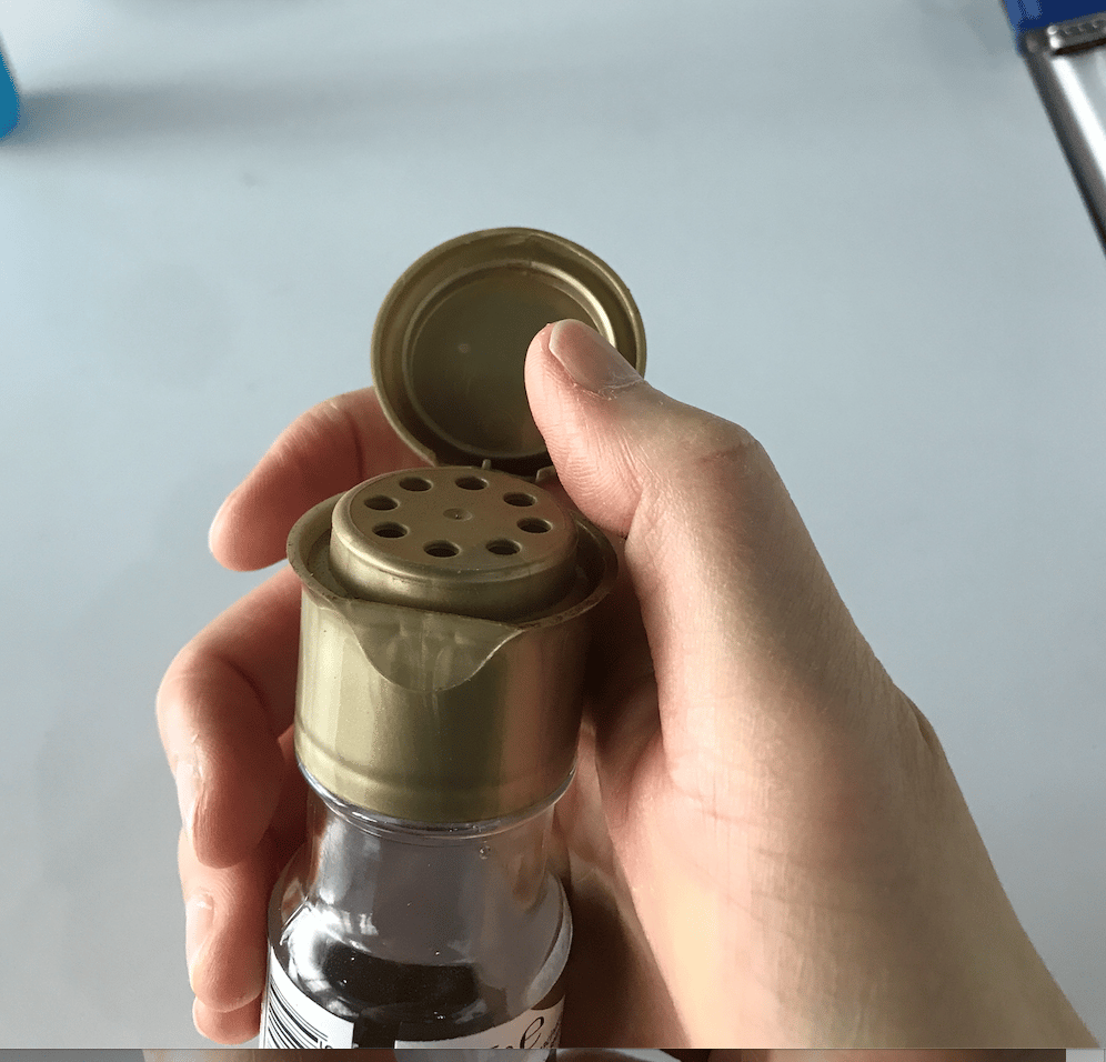 생활 속 제품들의 닫힘 방식 연구, 후추통