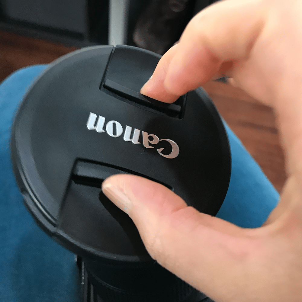 생활 속 제품들의 닫힘 방식 연구, 카메라 덮개