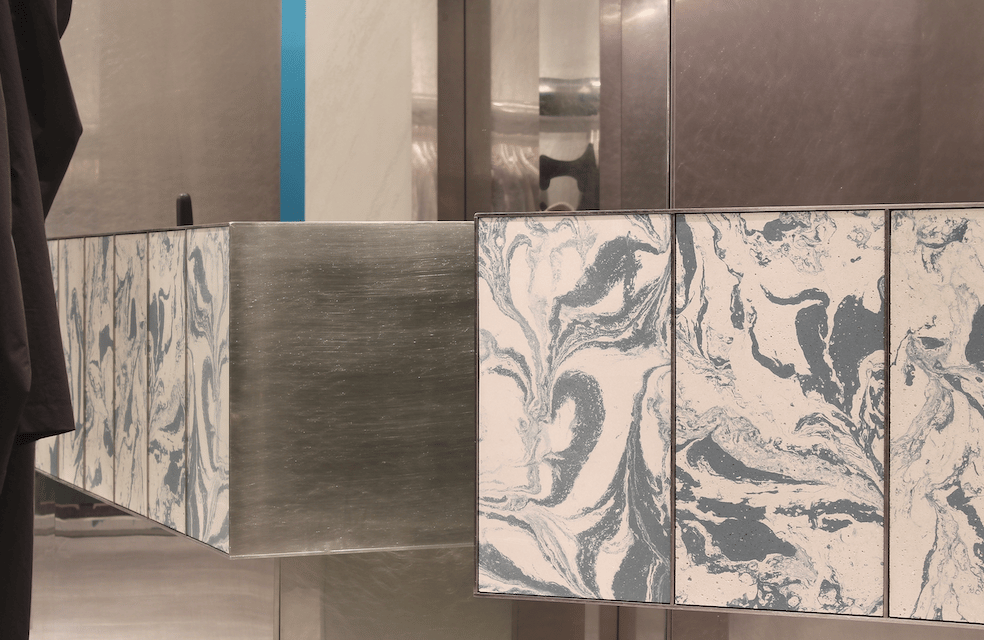 톰그레이하운드, 현대백화점 판교, 2023