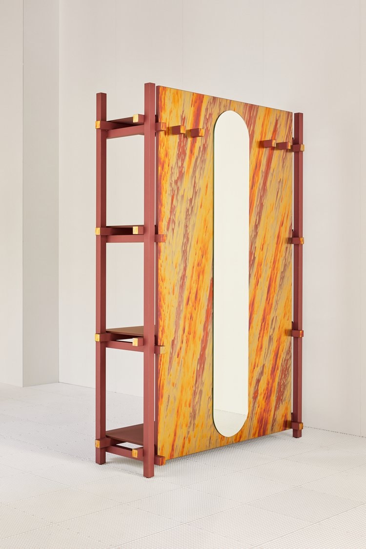 Inbetween, Næssi Studio