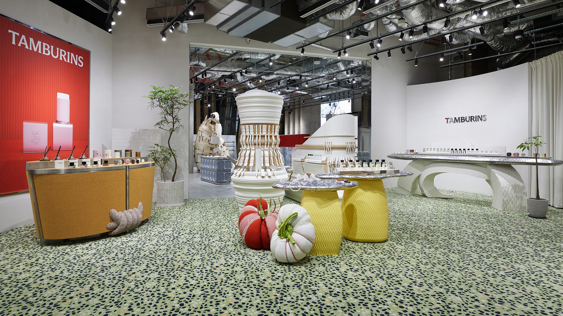 Tamburins Aoyama Flagship Store